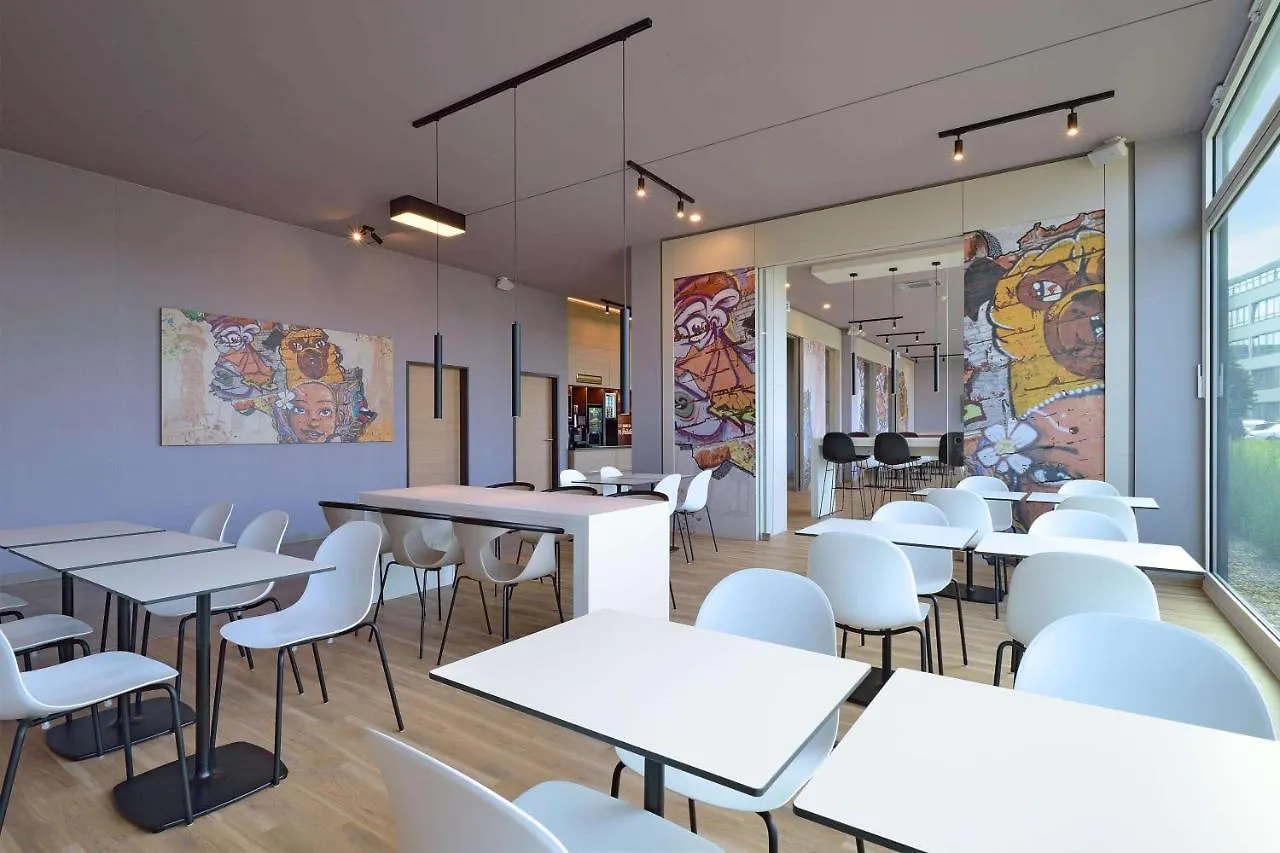 B&B Hotel Koeln-Ehrenfeld 3*, Colonia Alemania