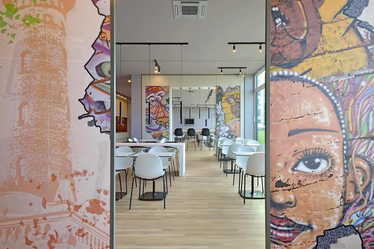 ***  B&B Hotel Koeln-Ehrenfeld Tyskland